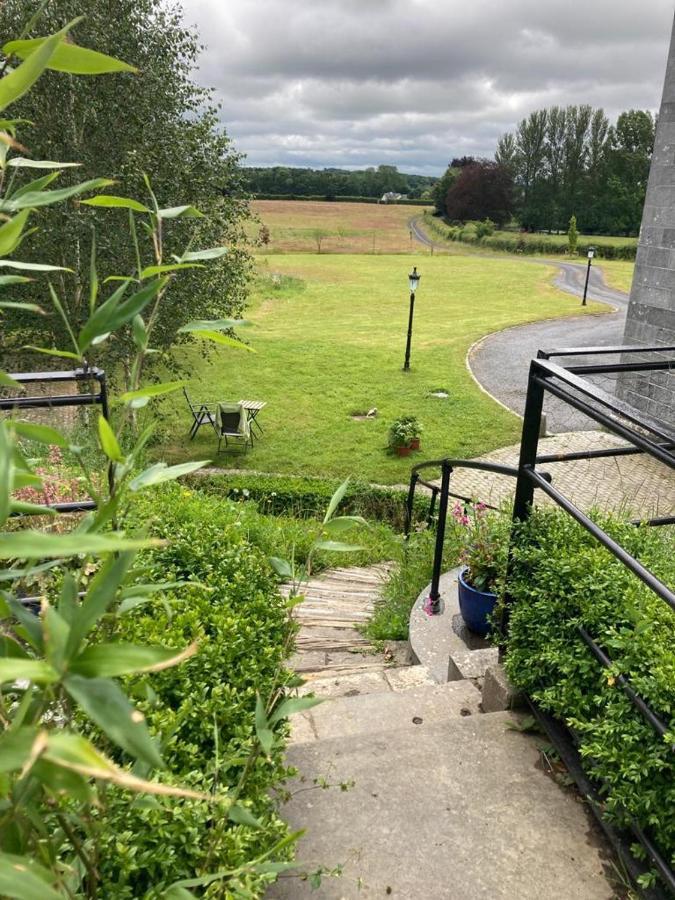 ホテル Hawthorn Hut Kilkenny Glamping At Jenkinstown House Jenkinstown Park エクステリア 写真